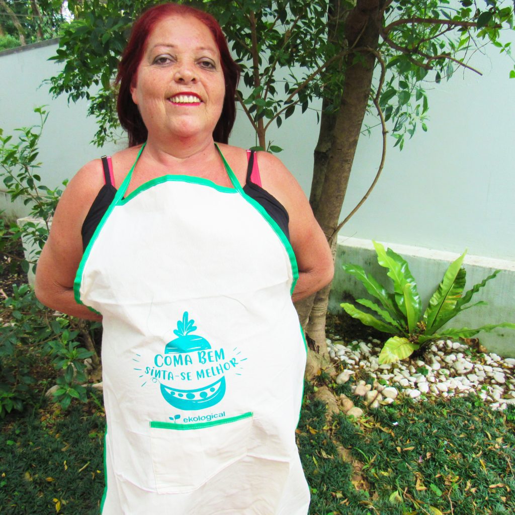 Dona Cida, cozinheira oficial da Eko